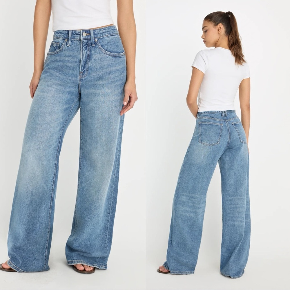 Good American Good Ease Jeans in Medium Wash